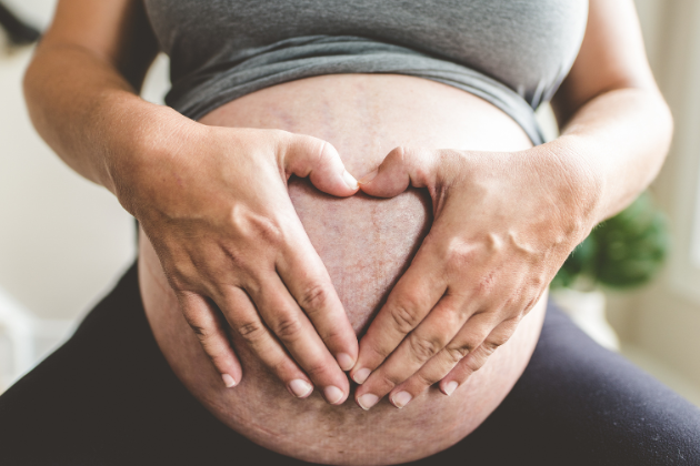 When Does Pregnancy Start to Show?